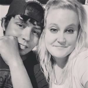 Meet your Posher, Ali